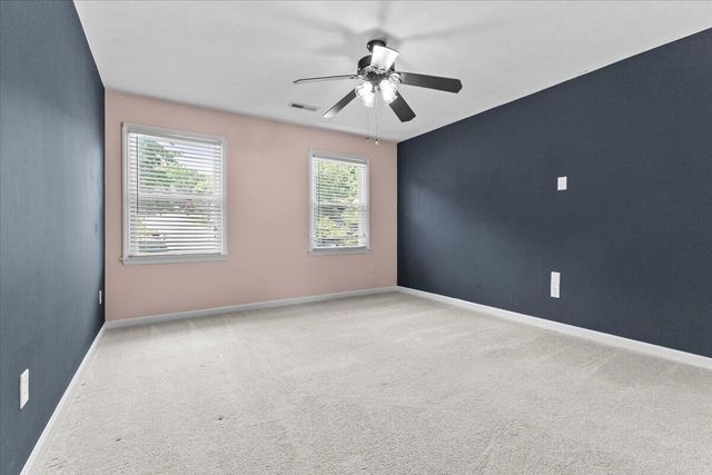 4300 Kings Chase DR, Roanoke, VA 24018