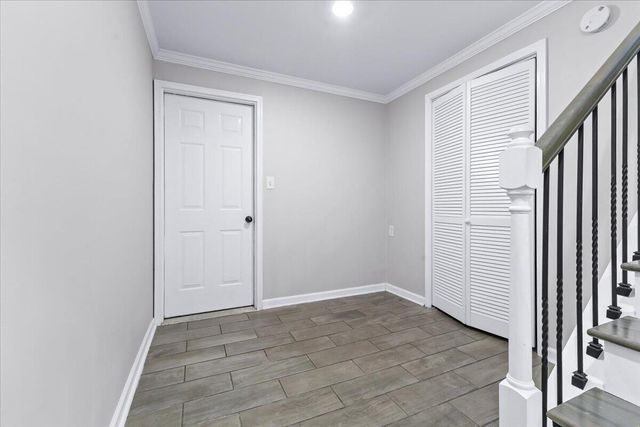 4300 Kings Chase DR, Roanoke, VA 24018