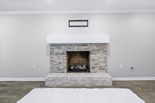 4300 Kings Chase DR, Roanoke, VA 24018