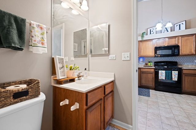 3020 Hoffman Street, Plano, IL 60545