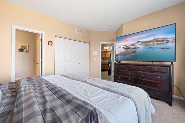 3020 Hoffman Street, Plano, IL 60545