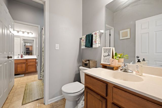 3020 Hoffman Street, Plano, IL 60545