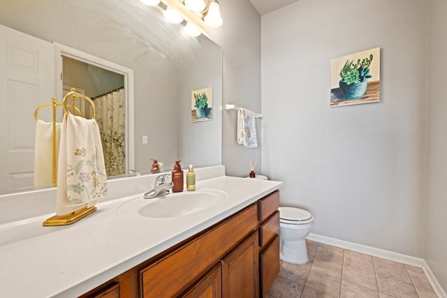 3020 Hoffman Street, Plano, IL 60545