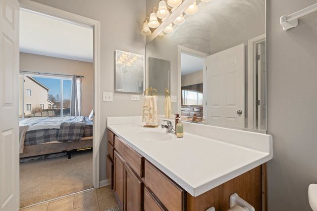 3020 Hoffman Street, Plano, IL 60545