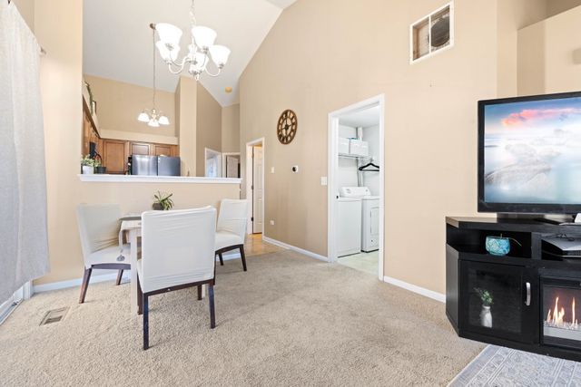 3020 Hoffman Street, Plano, IL 60545