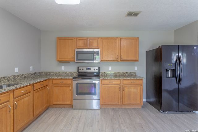 7711 Windview Way, San Antonio, TX 78244