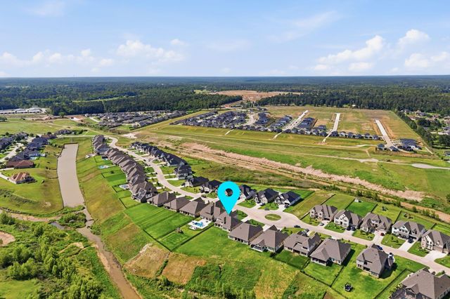 208 Peninsula Point Drive, Montgomery, TX 77356