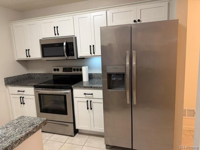 55194 Westchester Drive, Utica, MI 48316
