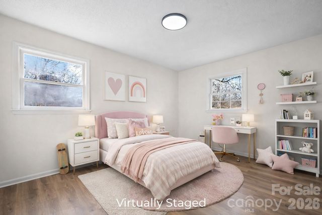 196 25th Street NW, Hickory, NC 28601