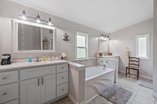 161 W Creek, Trinity, TX 75862