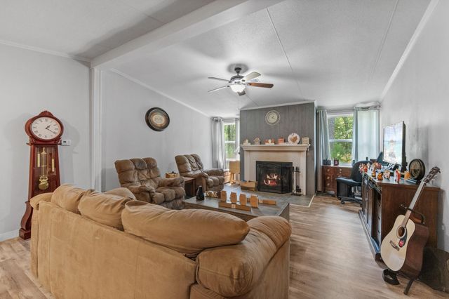 161 W Creek, Trinity, TX 75862