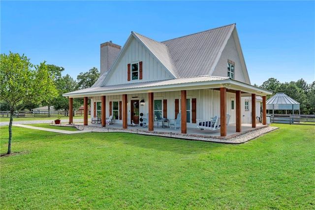 6576 E Ranch Road, Grand Bay, AL 36541