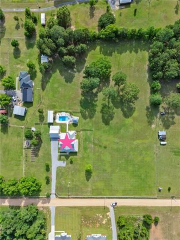 6576 E Ranch Road, Grand Bay, AL 36541