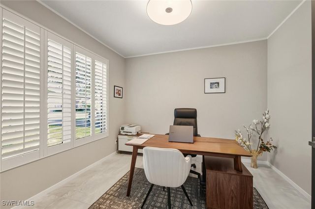 1991 MORNING SUN LN, Naples, FL 34119