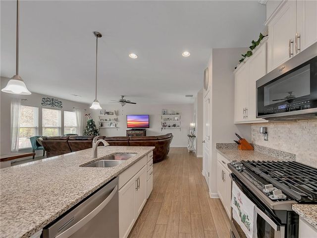 441 Timberleaf Road, Canton, GA 30115