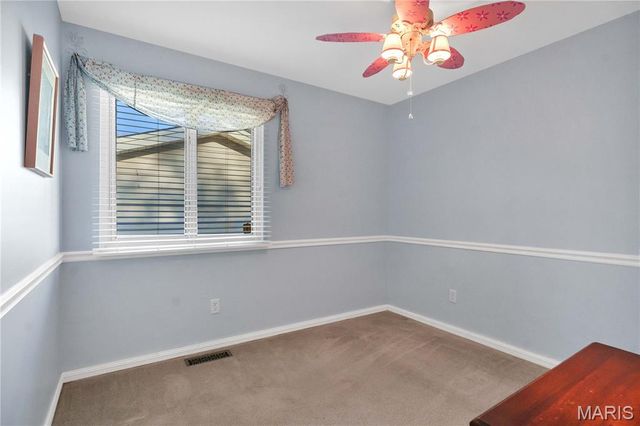 1009 Summer Tree Drive, Ballwin, MO 63011