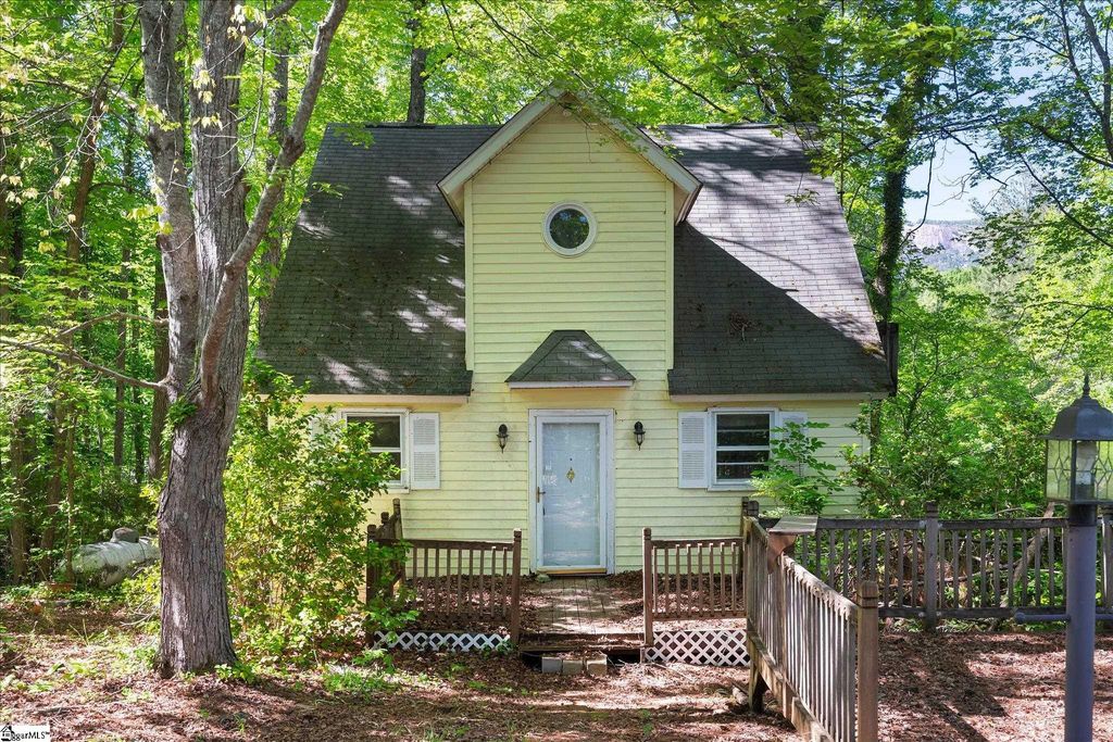 5454 Highway 11, Pickens, SC 29691