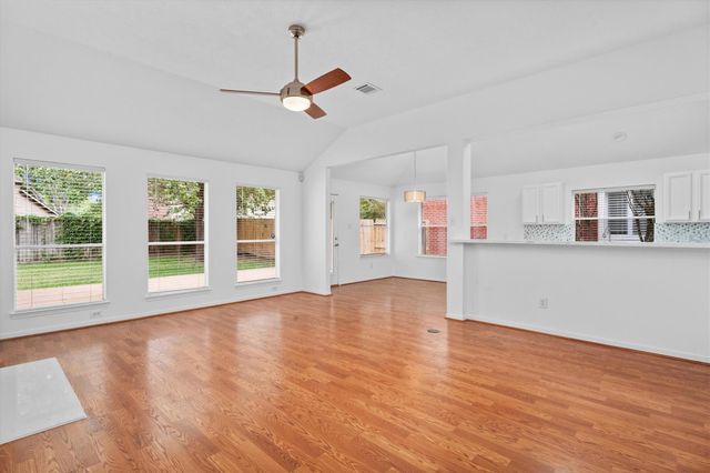 2014 White Oaks Hills Lane, Houston, TX 77339