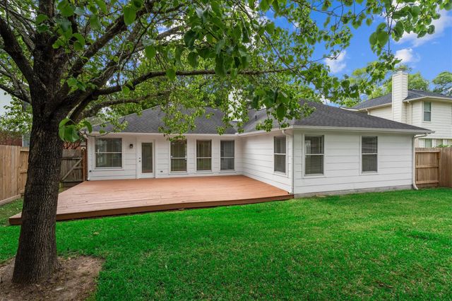 2014 White Oaks Hills Lane, Houston, TX 77339