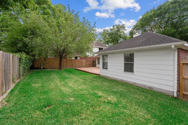 2014 White Oaks Hills Lane, Houston, TX 77339