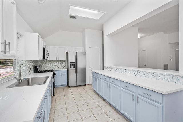 2014 White Oaks Hills Lane, Houston, TX 77339