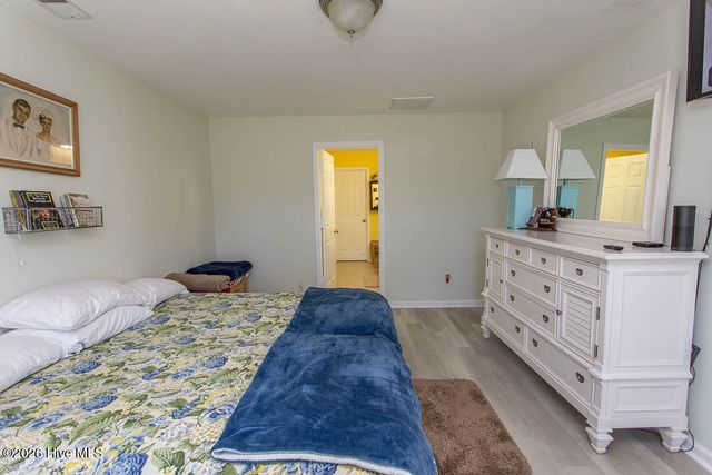 2086 Castlebridge Court NW, Calabash, NC 28467