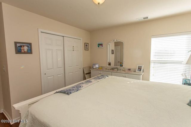 2086 Castlebridge Court NW, Calabash, NC 28467