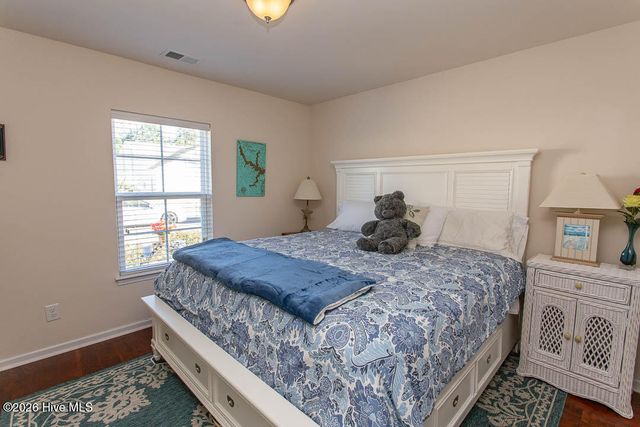 2086 Castlebridge Court NW, Calabash, NC 28467