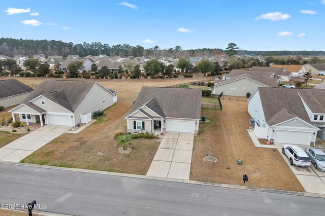 2086 Castlebridge Court NW, Calabash, NC 28467