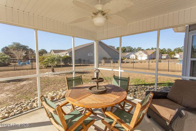 2086 Castlebridge Court NW, Calabash, NC 28467