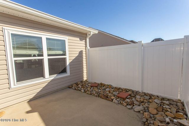 2086 Castlebridge Court NW, Calabash, NC 28467