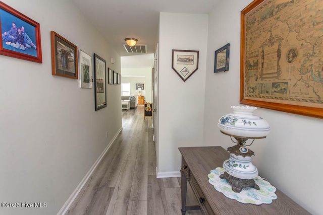 2086 Castlebridge Court NW, Calabash, NC 28467