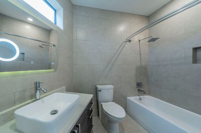 1022 ELDORADO Avenue 104, Dallas, TX 75208