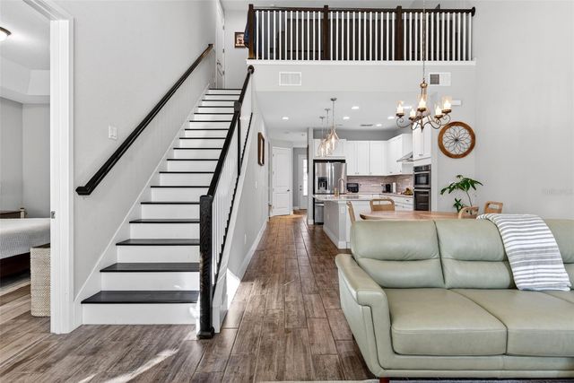 5123 FLAG STREET, Sarasota, FL 34232