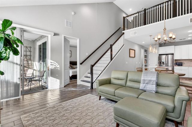 5123 FLAG STREET, Sarasota, FL 34232