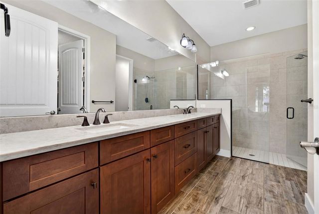 5123 FLAG STREET, Sarasota, FL 34232