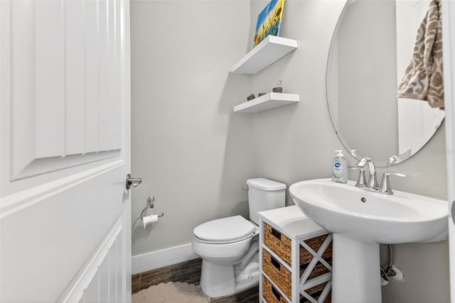 5123 FLAG STREET, Sarasota, FL 34232