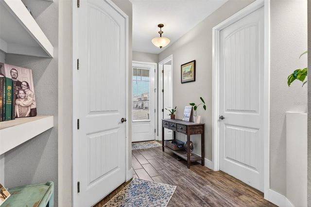 5123 FLAG STREET, Sarasota, FL 34232