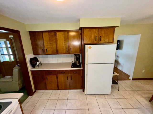 59 Pinedale Street, Manchester, NH 03102