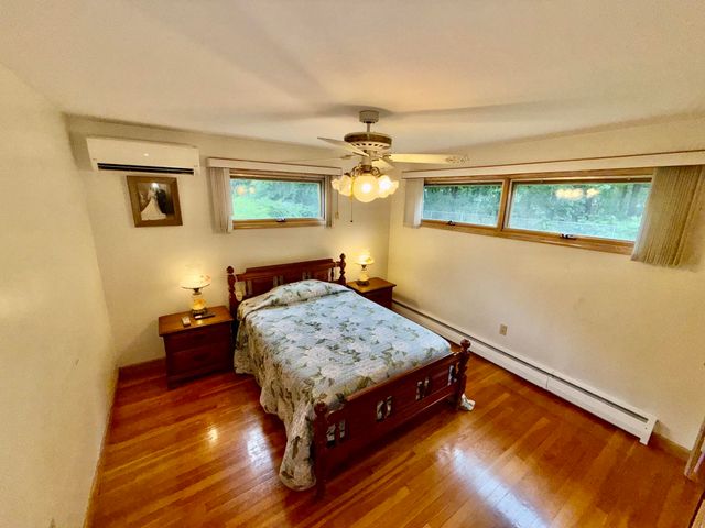 59 Pinedale Street, Manchester, NH 03102