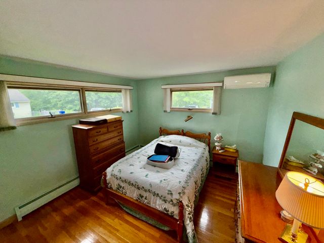 59 Pinedale Street, Manchester, NH 03102