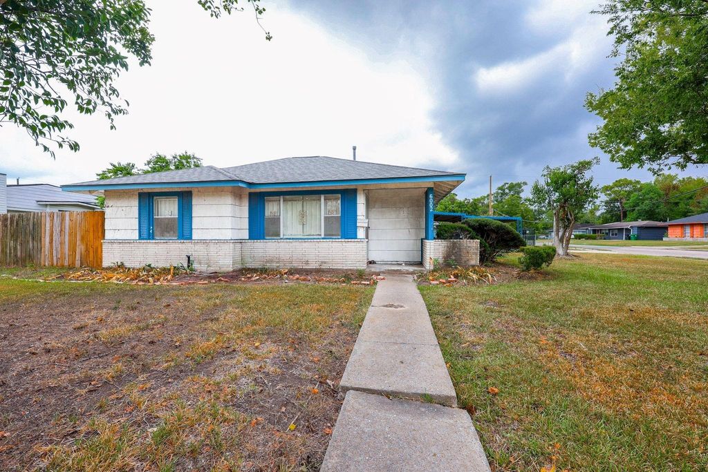 6002 Doulton Drive, Houston, TX 77033