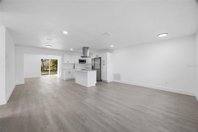 1811 DRIFTWOOD CIRCLE S, Oldsmar, FL 34677