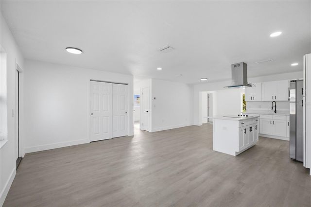 1811 DRIFTWOOD CIRCLE S, Oldsmar, FL 34677