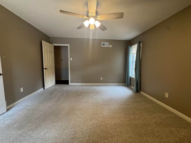 8007 STEVEN FRANKLIN DR, Bartlett, TN 38133