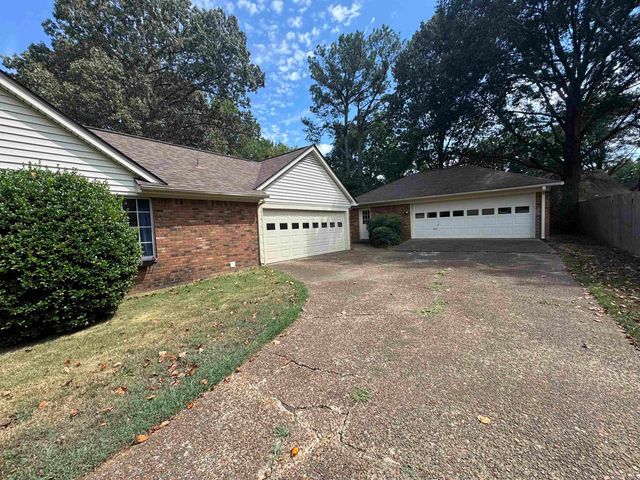 8007 STEVEN FRANKLIN DR, Bartlett, TN 38133