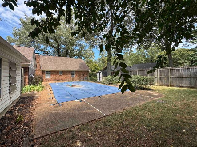 8007 STEVEN FRANKLIN DR, Bartlett, TN 38133