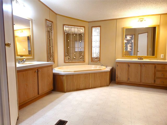 379 County Road 2199, Cleveland, TX 77327