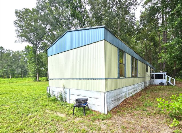 379 County Road 2199, Cleveland, TX 77327