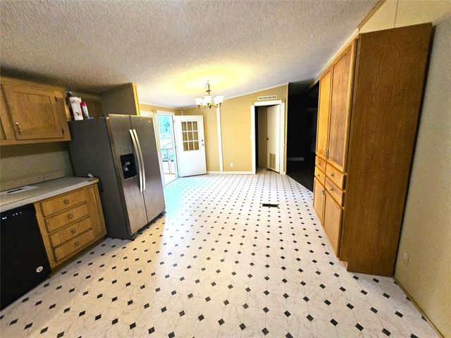 379 County Road 2199, Cleveland, TX 77327